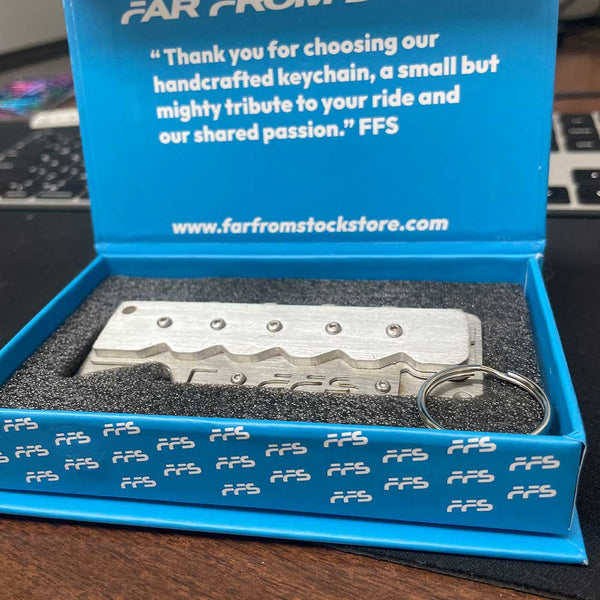 Handmade 24V (Common Rail)  Engine Keychain