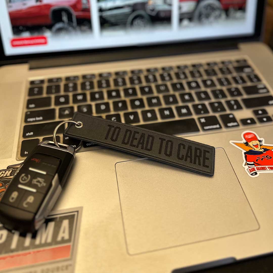 Too Dead To Care – Jet Tag